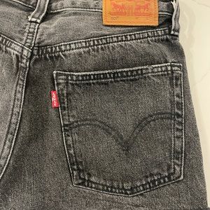 Levi’s acid black wash shorts